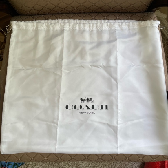 Coach Black Leather Swing Zip Shoulder Bag (Cherry Charm Included) - Picture 10 of 10